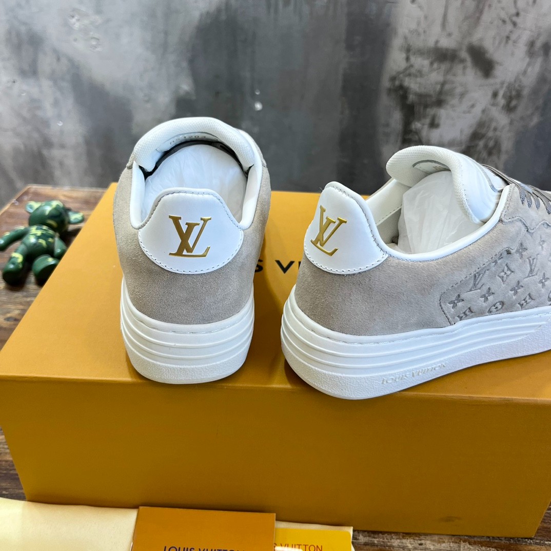 039 38123123 SIZE 35-42