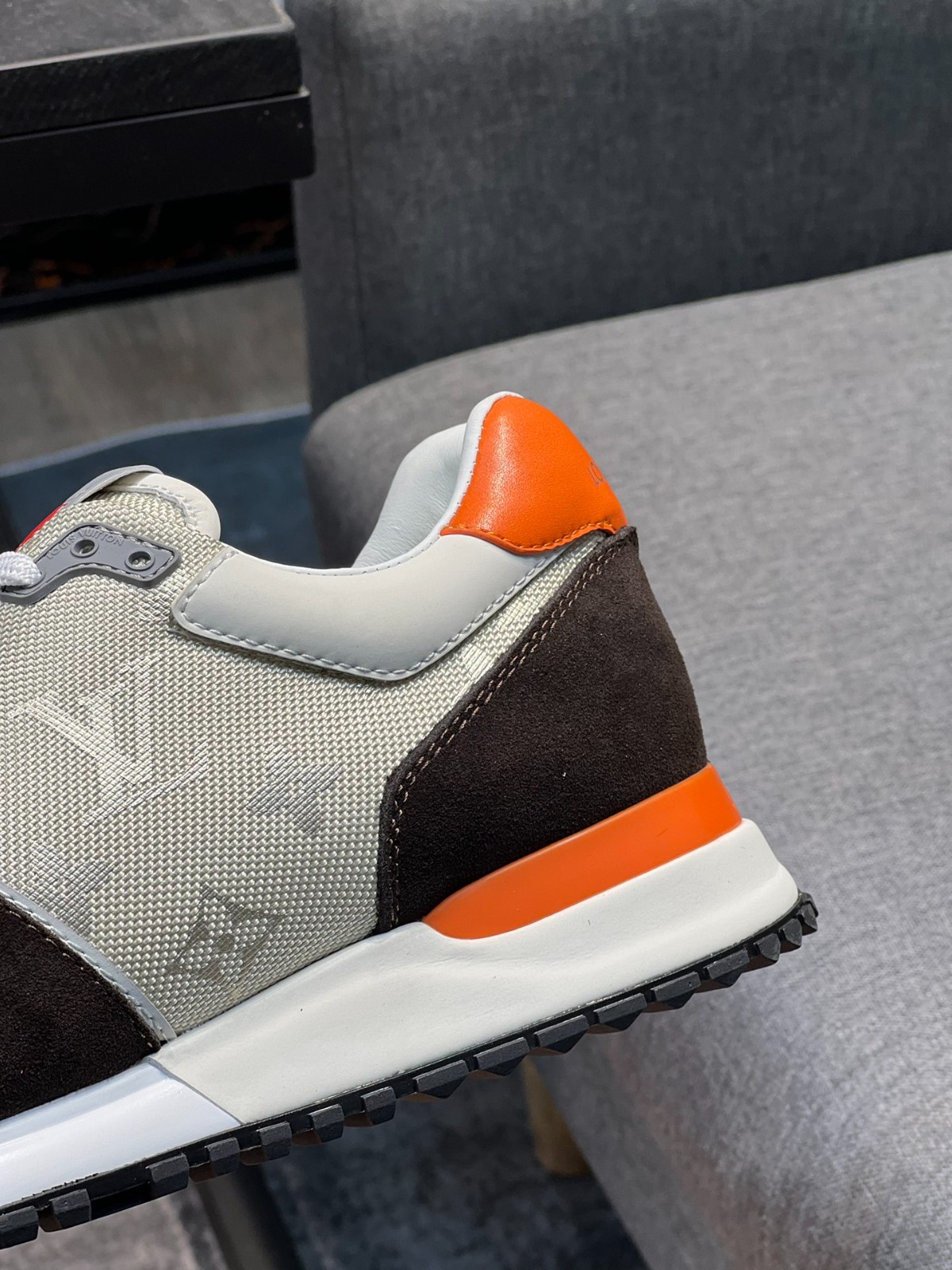 006 41123130 SIZE 38-45