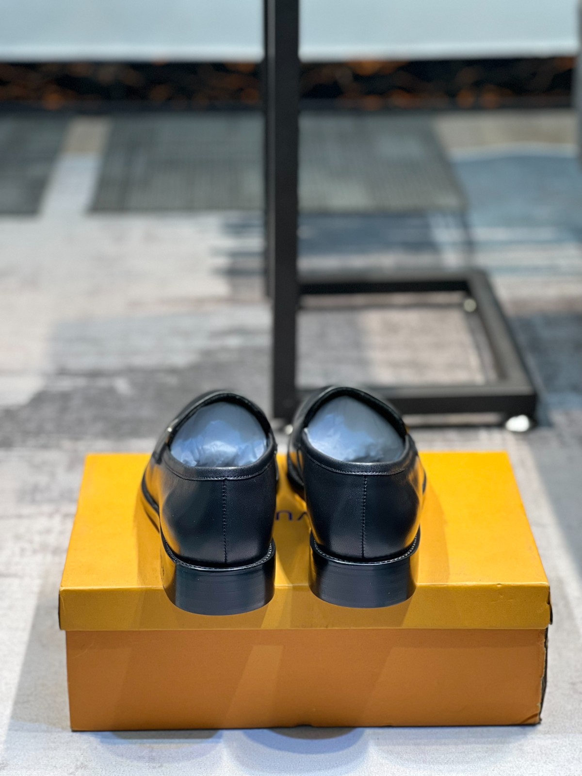 001 27123097 SIZE 38-45