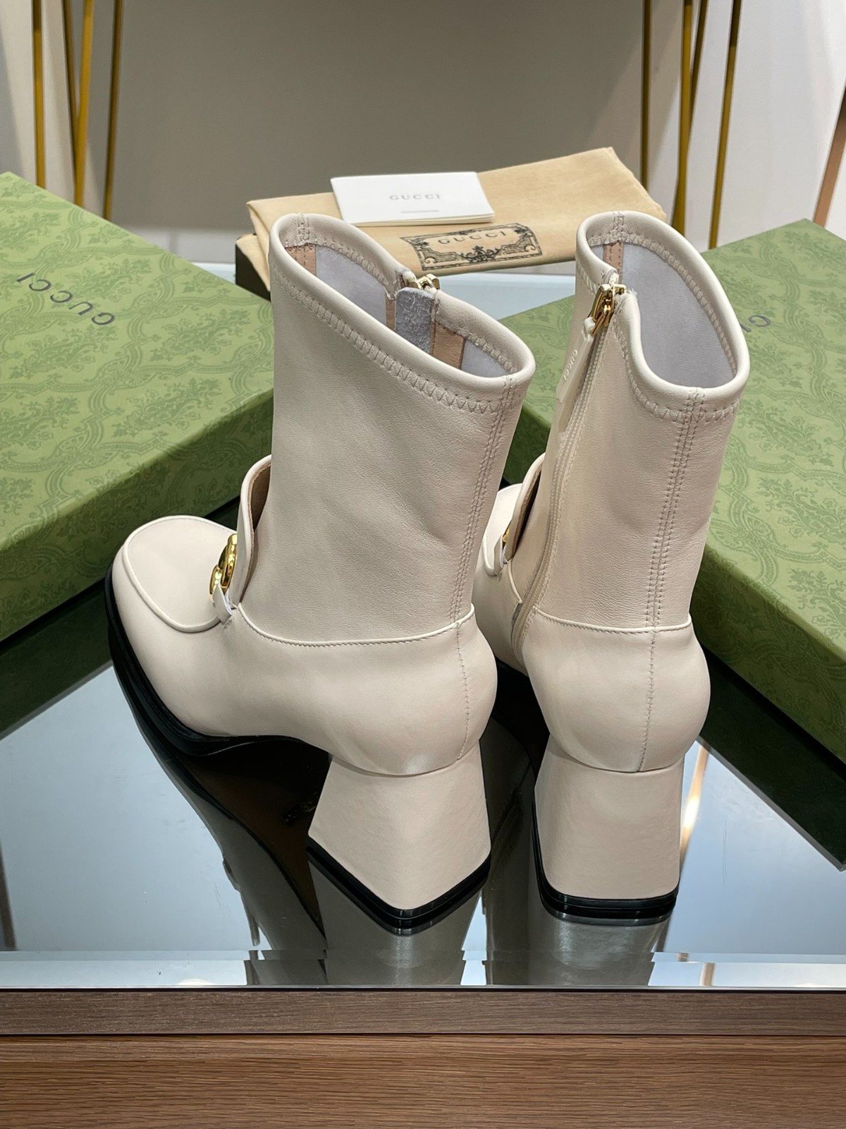 64 44123136 SIZE 34-41