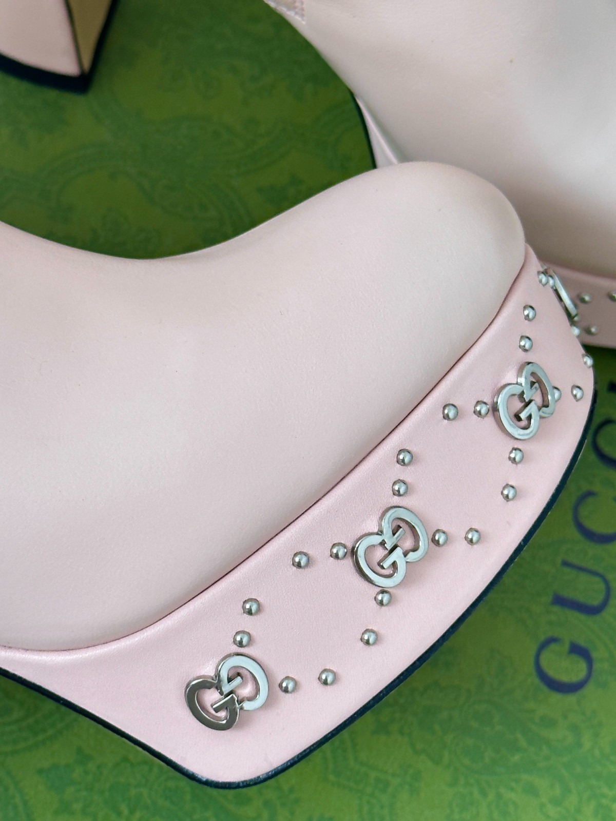 55 48123146 SIZE 35-39