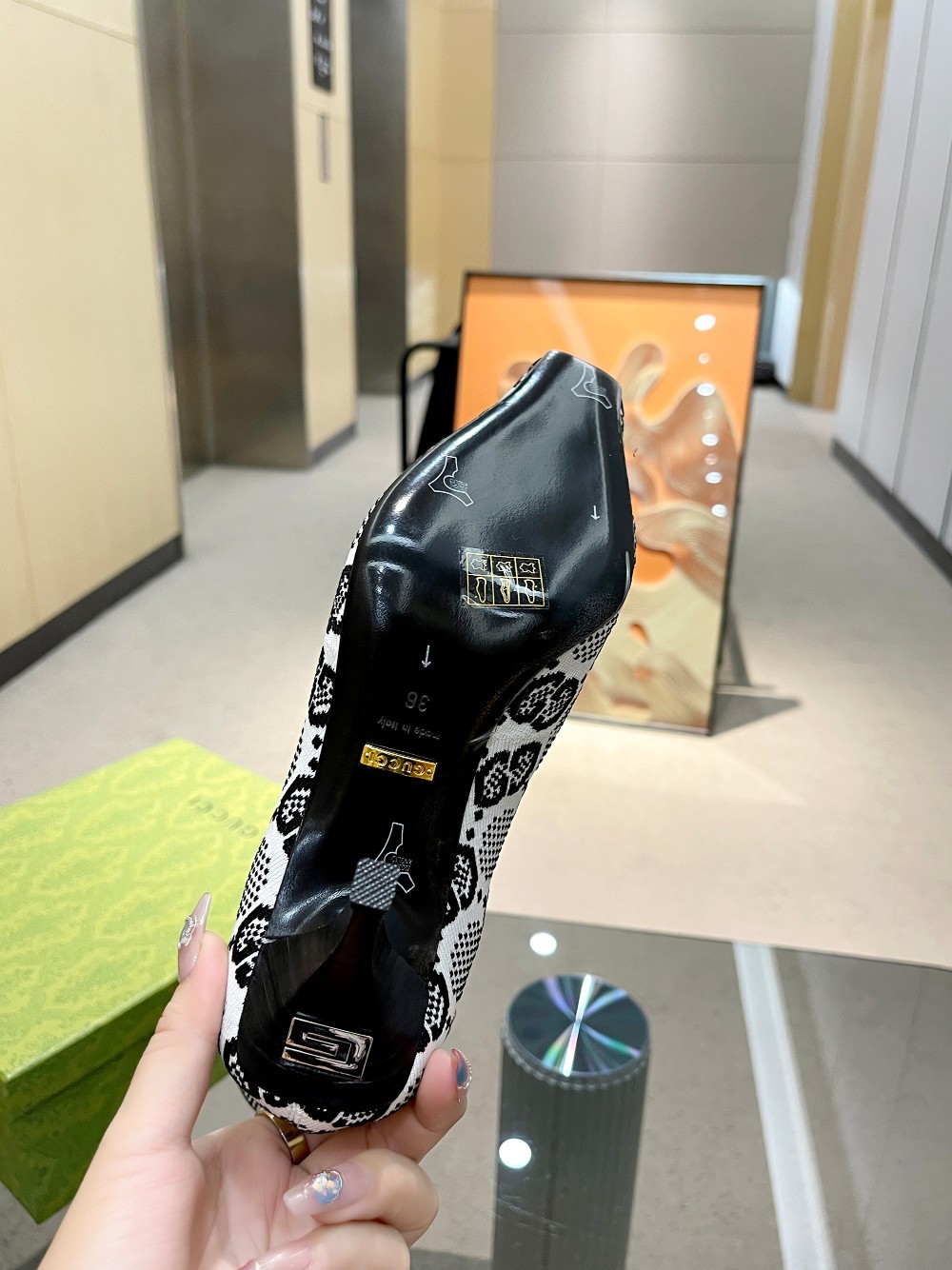 37 28123099 SIZE 35-42