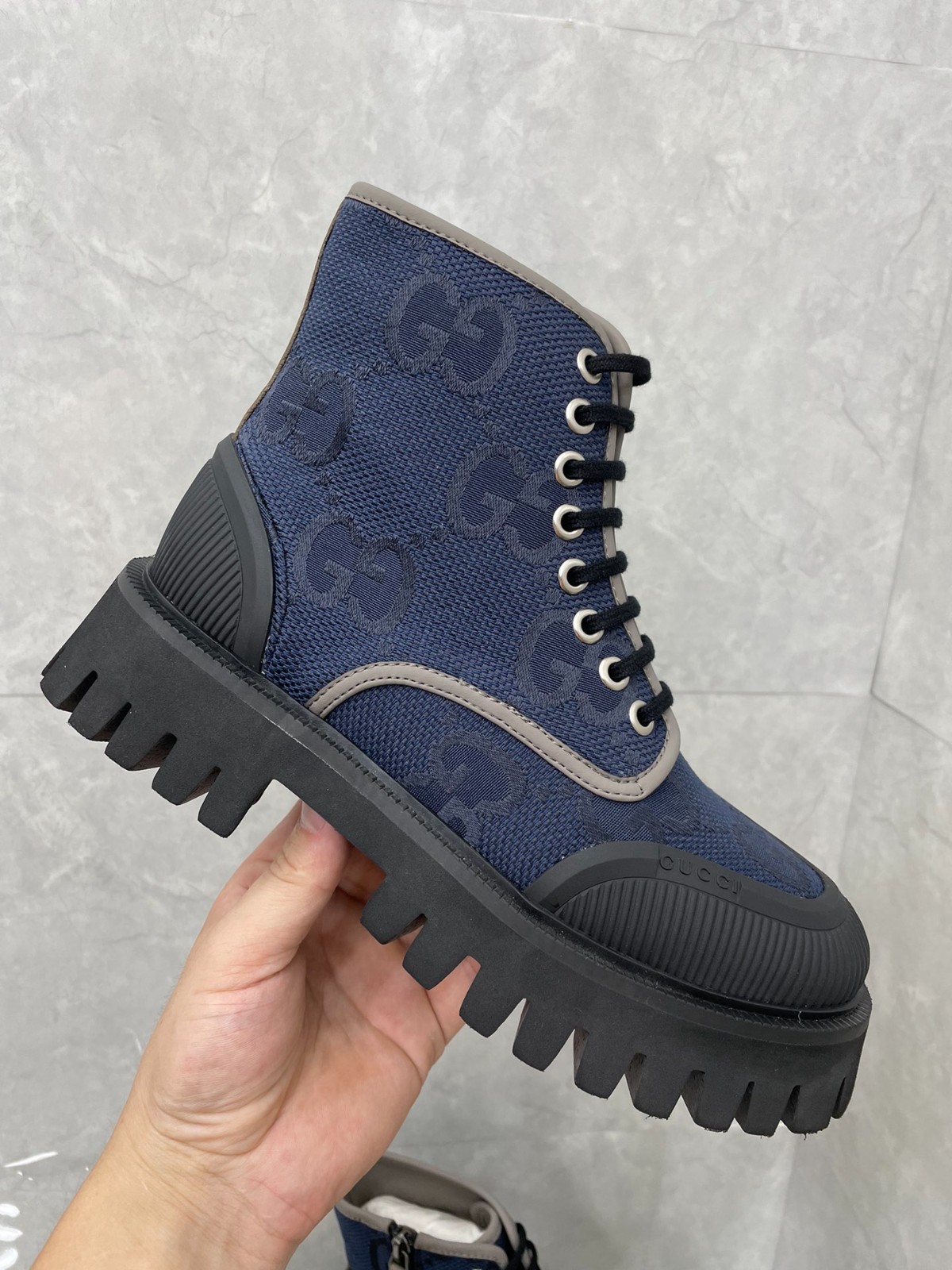 30 34123113 SIZE 36-47
