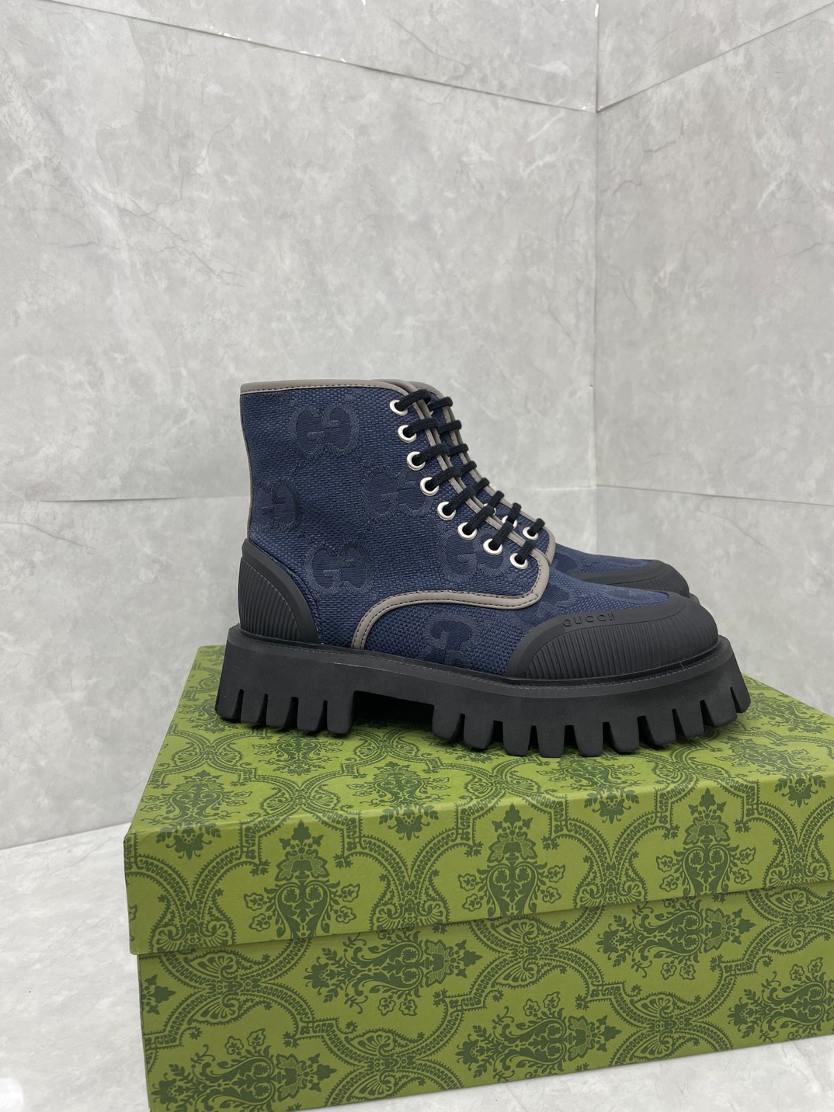 30 34123113 SIZE 36-47