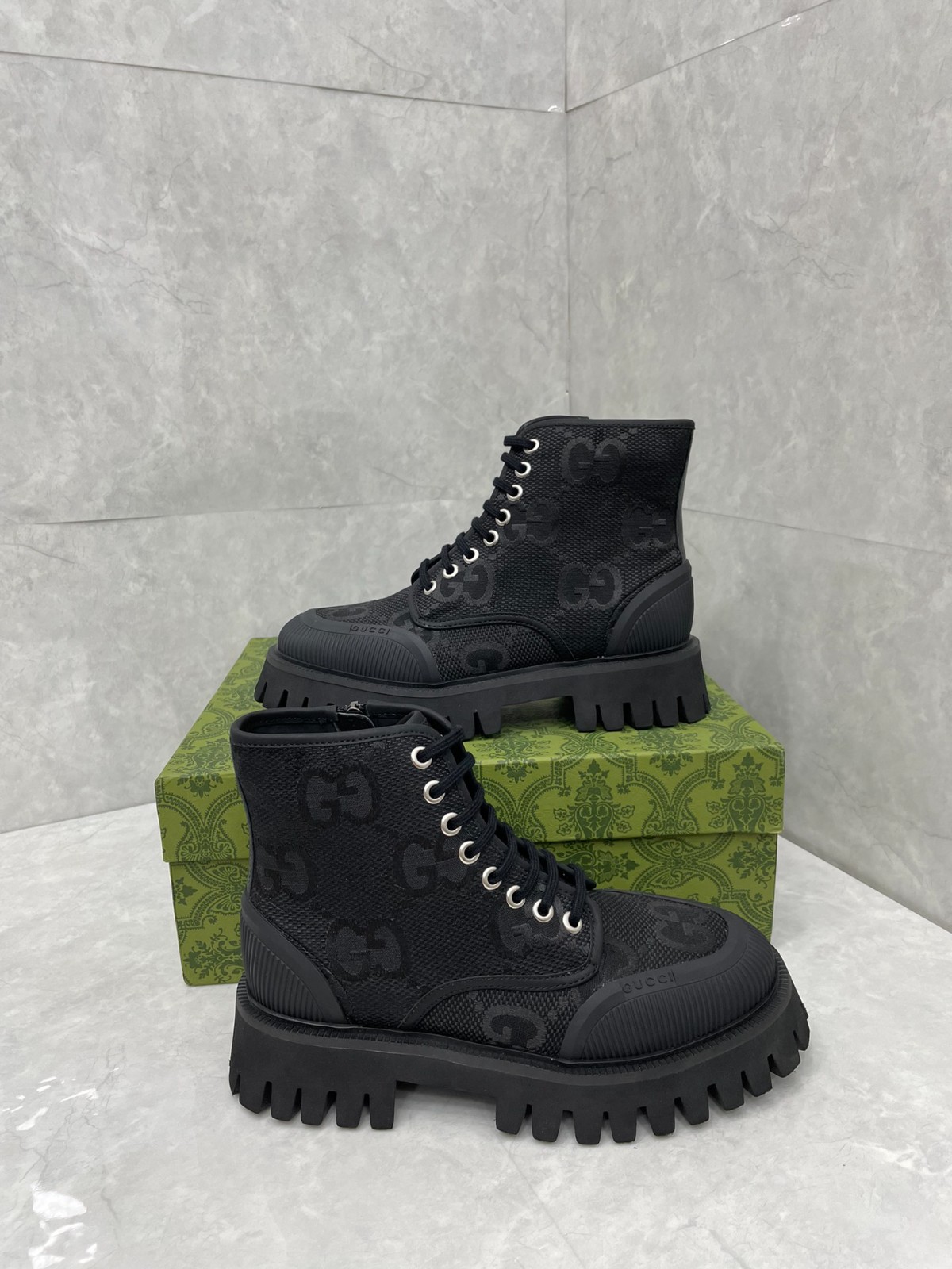 28 34123113 SIZE 36-47