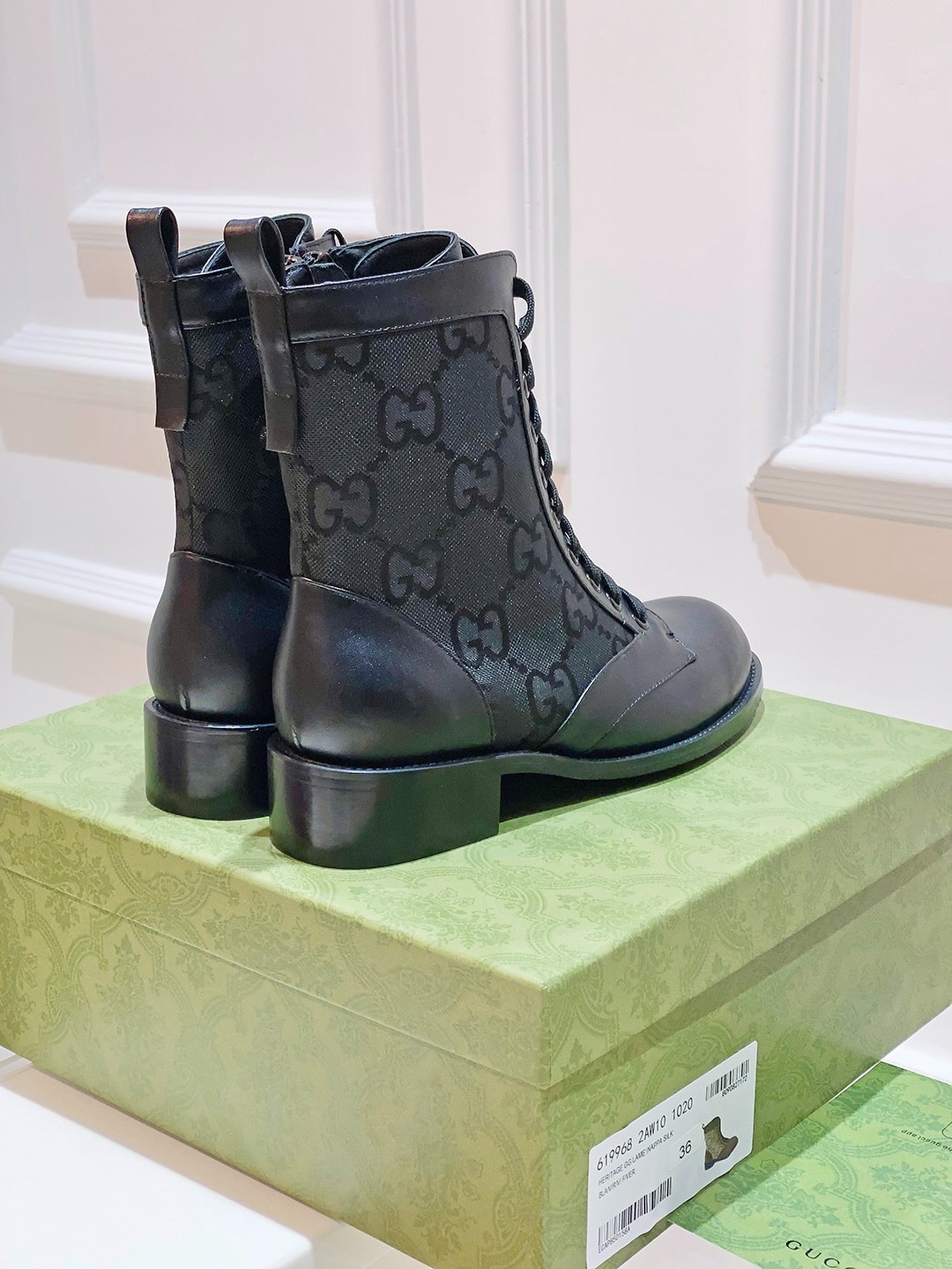 17 35123116 SIZE 35-40