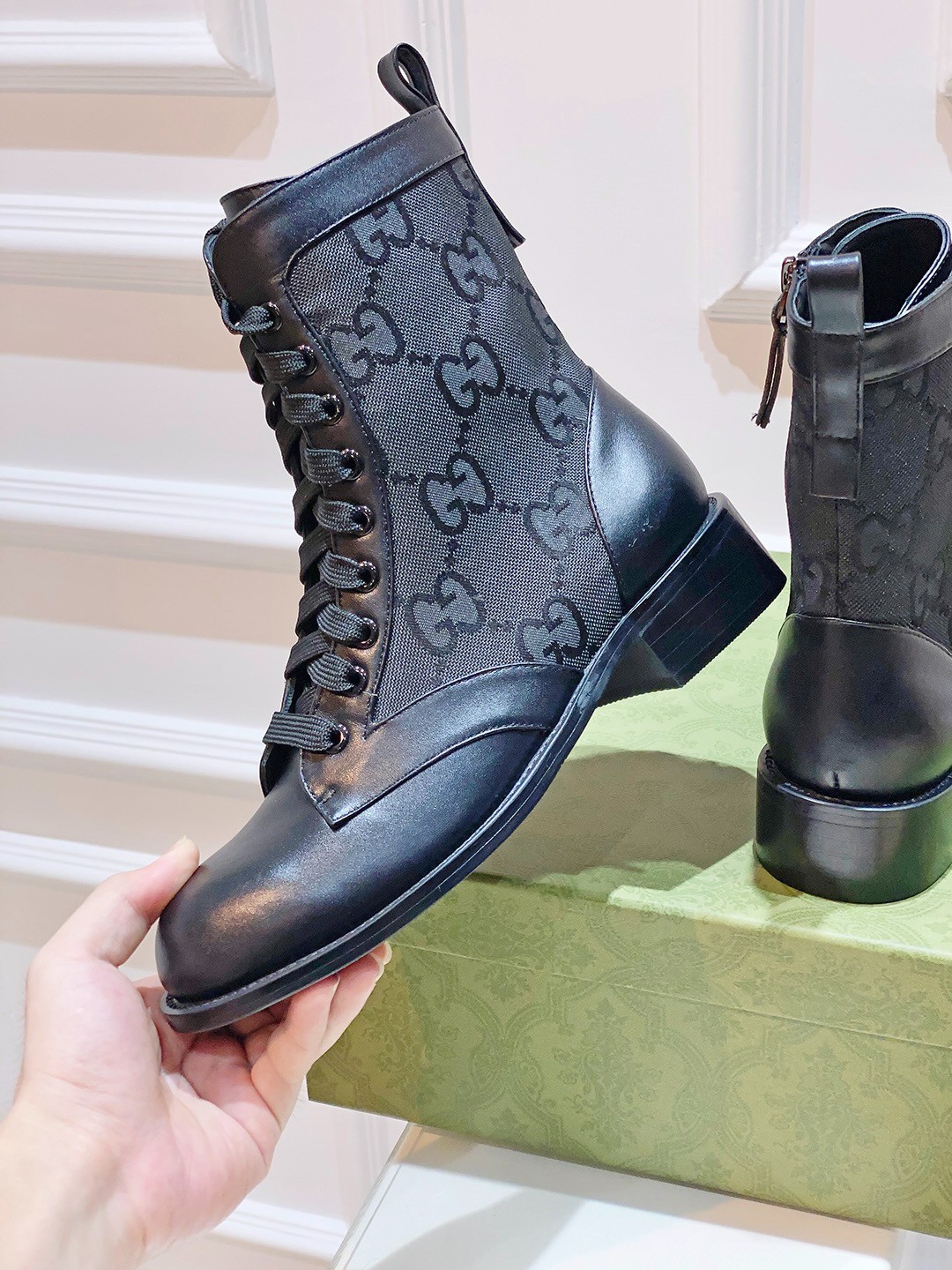 17 35123116 SIZE 35-40