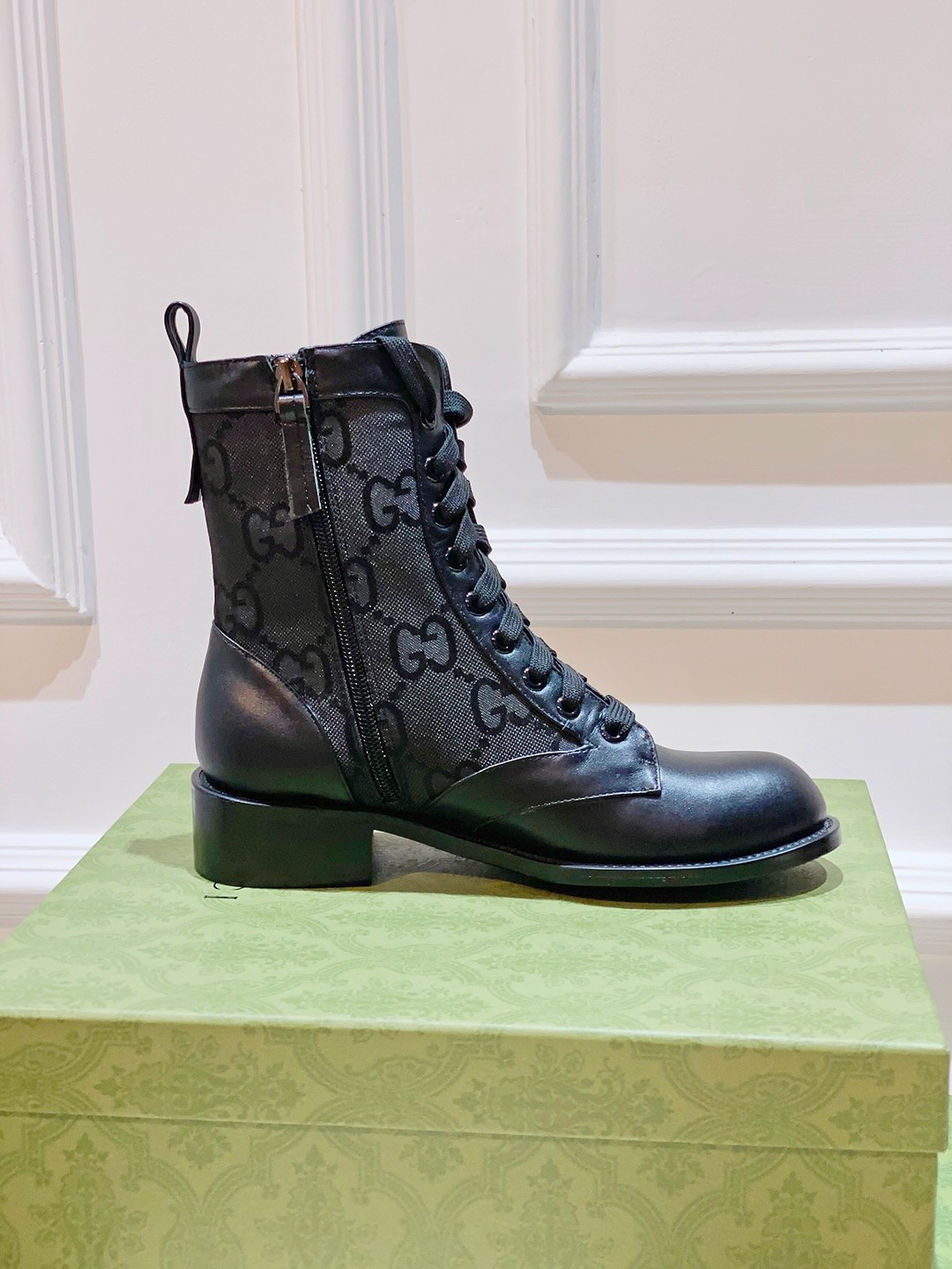 17 35123116 SIZE 35-40
