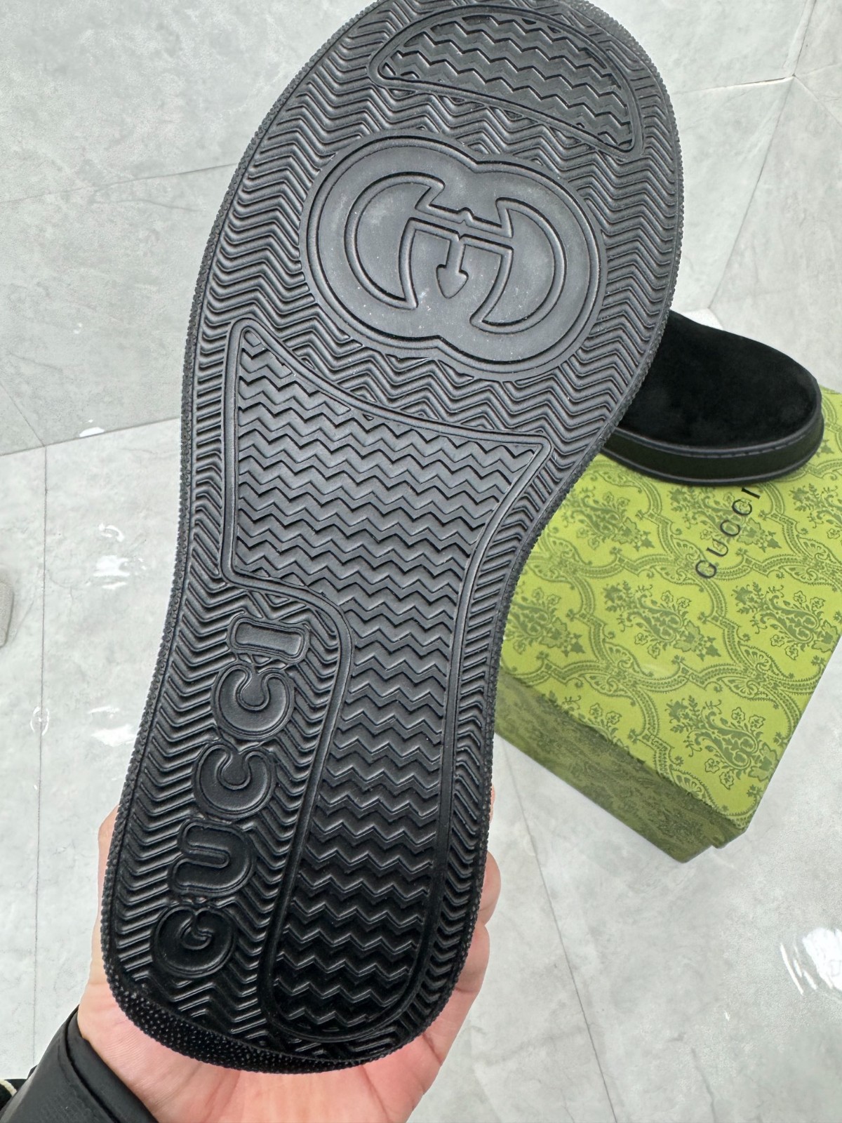 10 32123109 SIZE 35-42