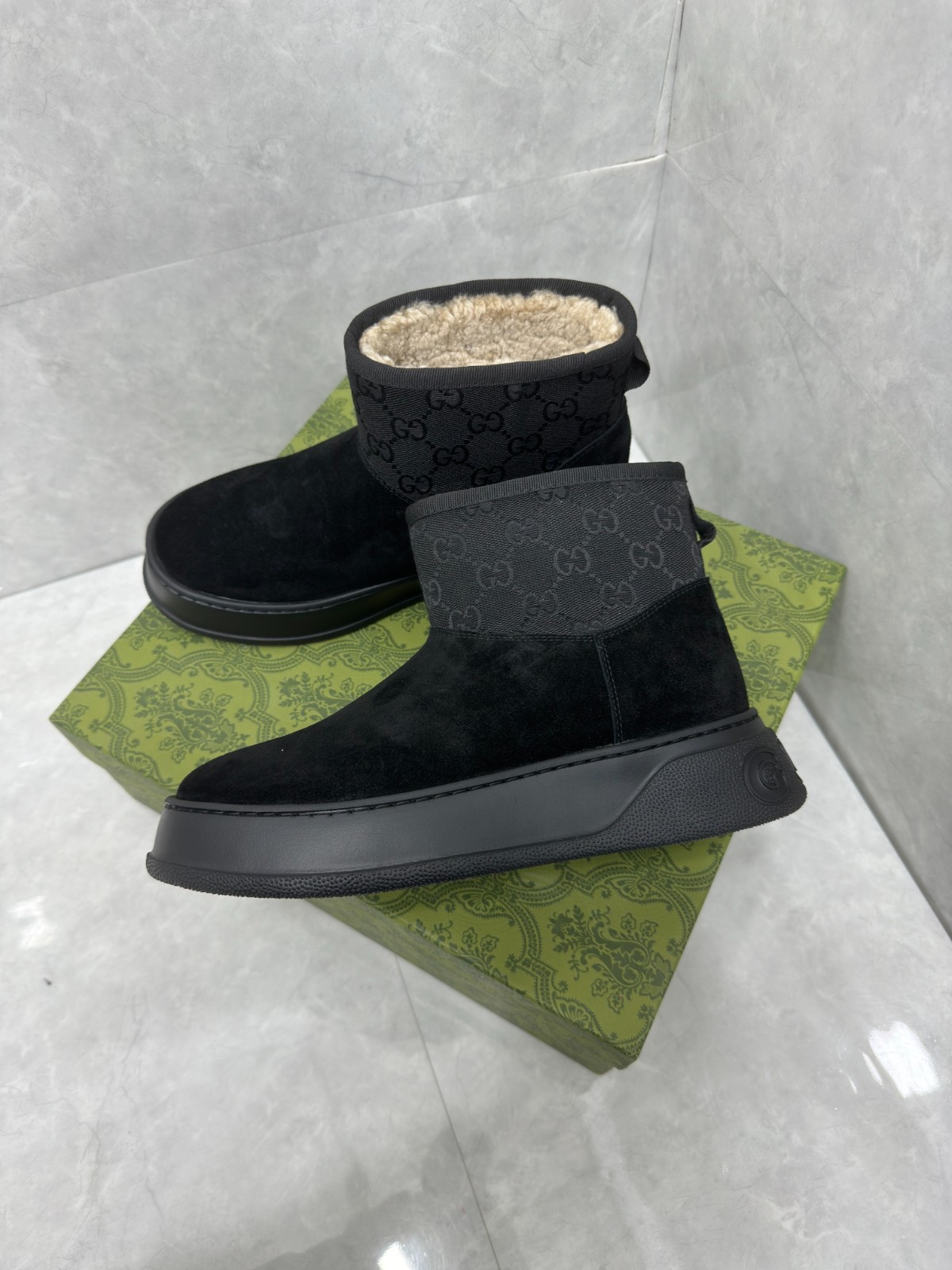 10 32123109 SIZE 35-42