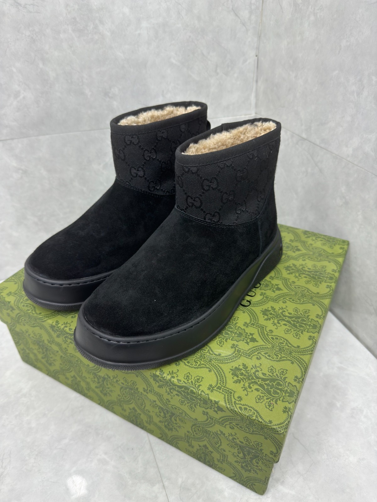 10 32123109 SIZE 35-42