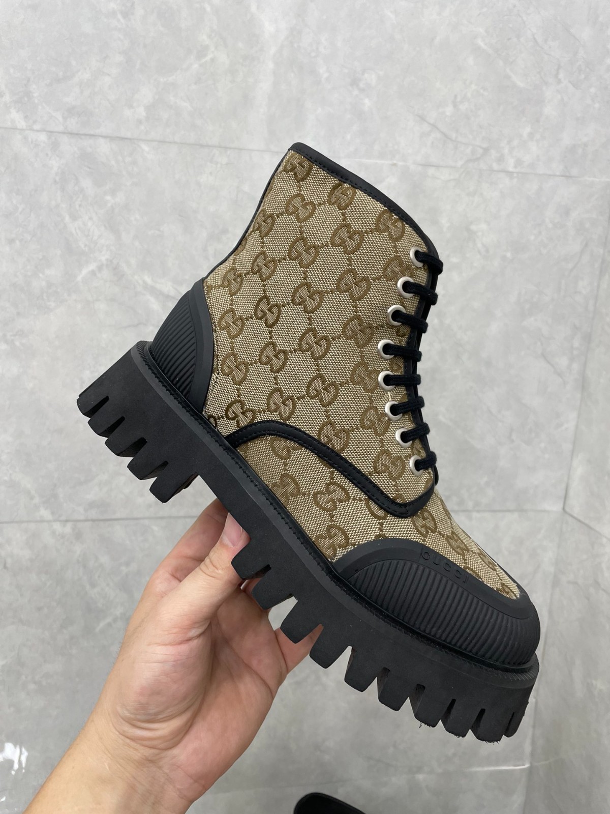 29 34123113 SIZE 36-47