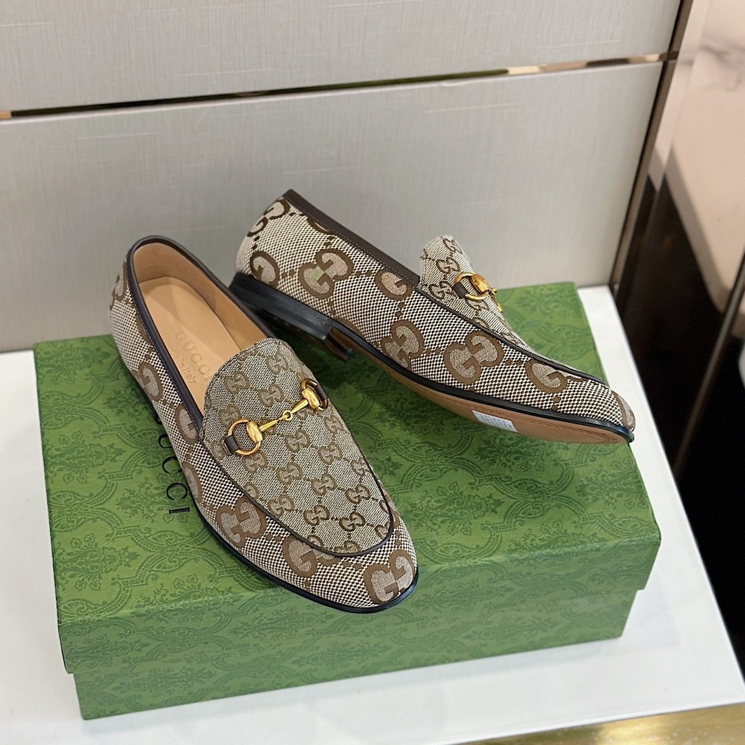 107 48123146 SIZE 38-46