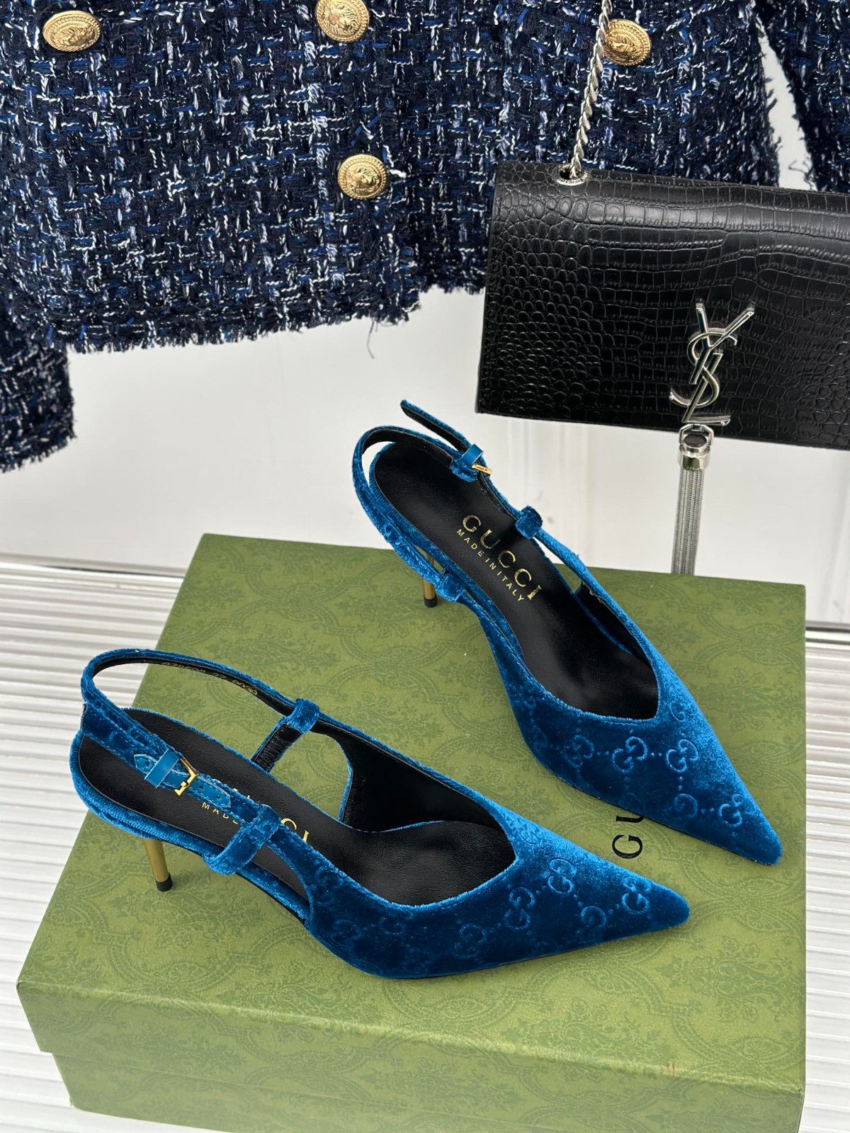067 34123113 SIZE 35-41
