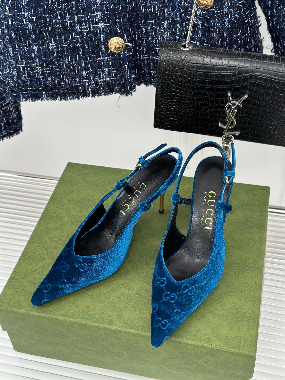 067 34123113 SIZE 35-41