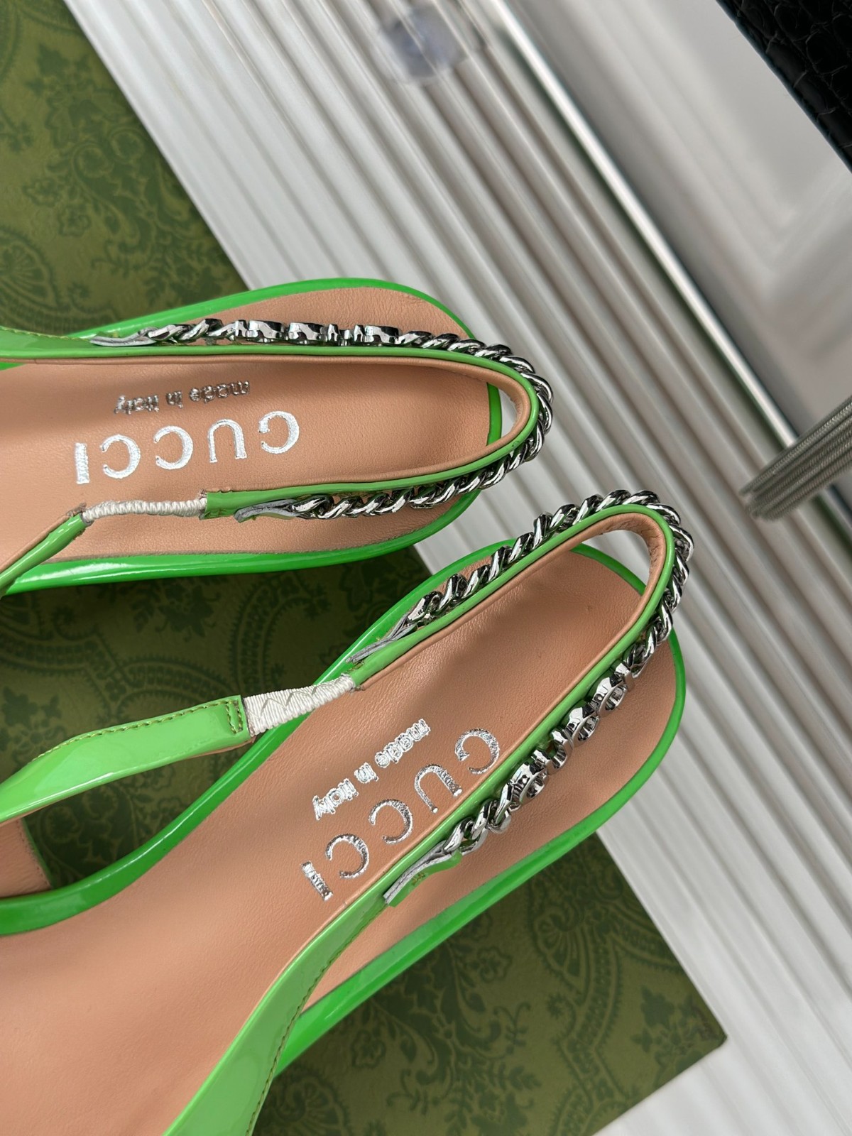 050 37123125 SIZE 35-42