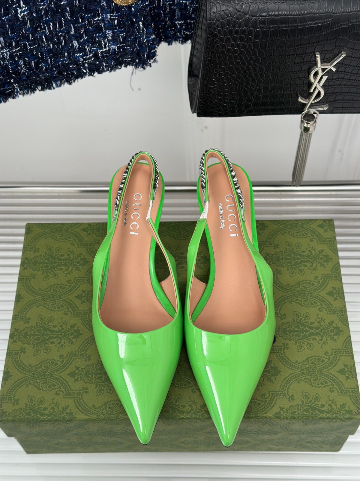 050 37123125 SIZE 35-42