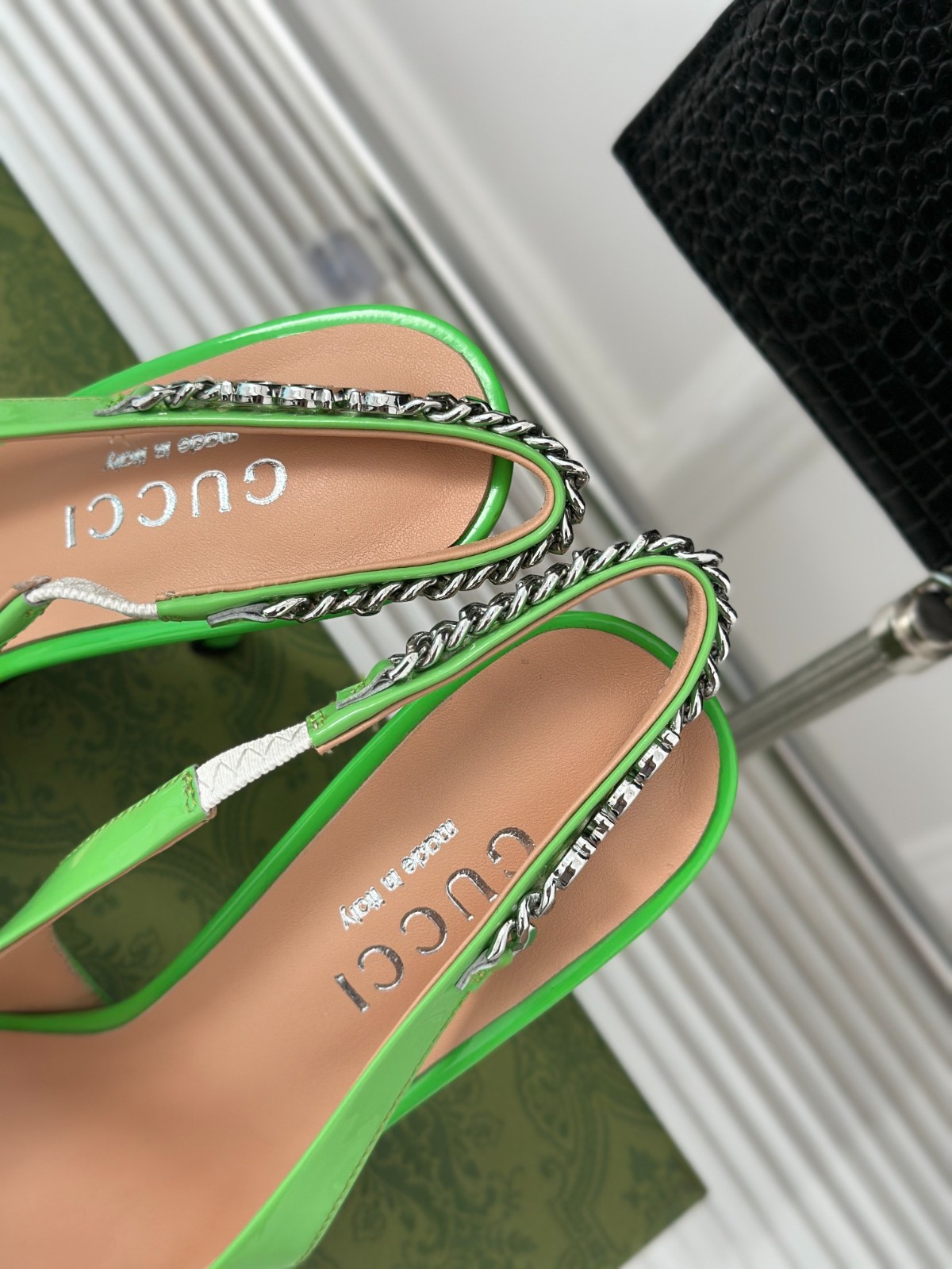 046 37123125 SIZE 35-42
