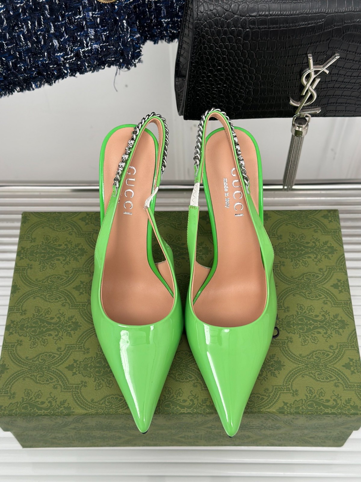046 37123125 SIZE 35-42