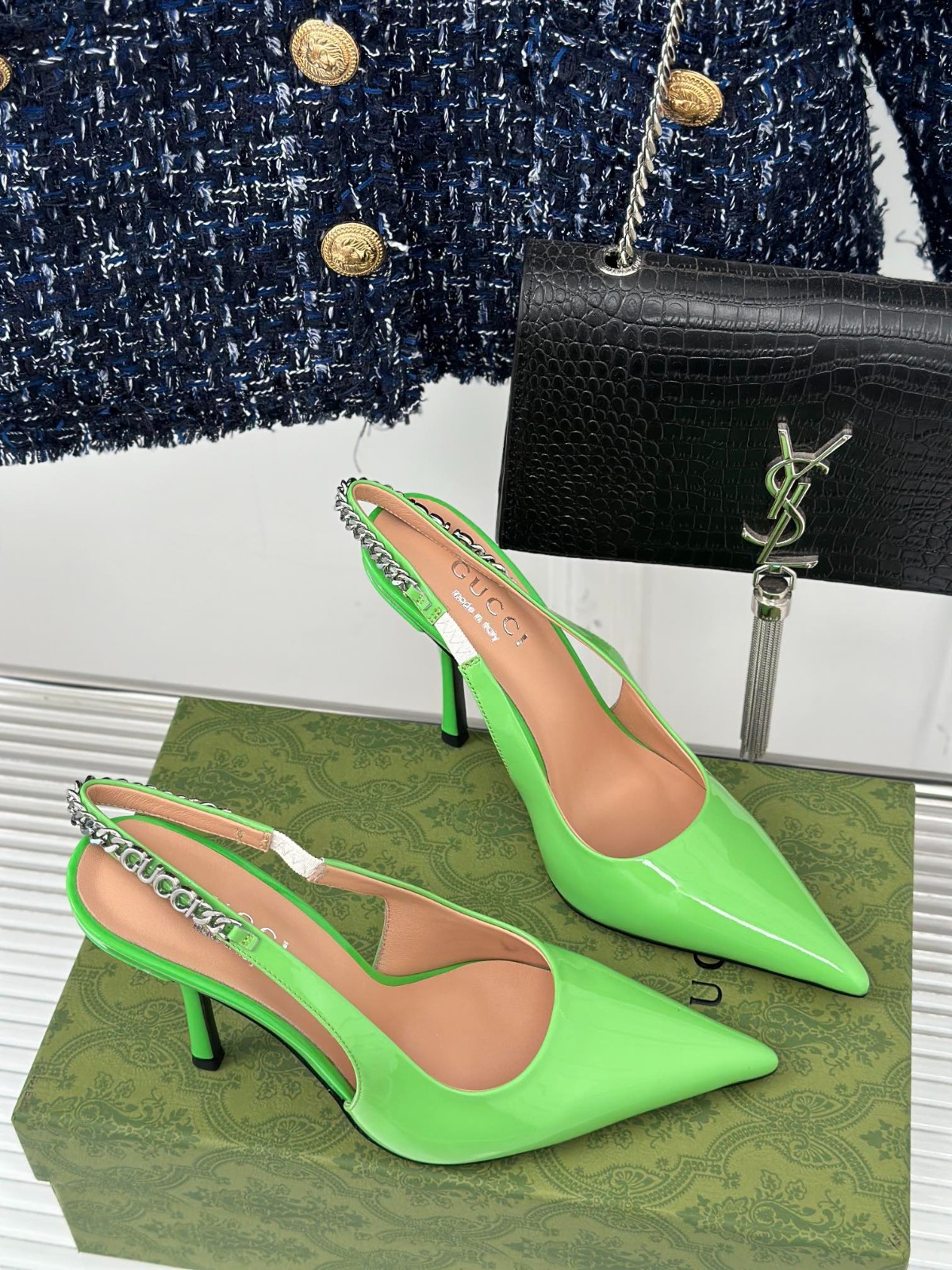 046 37123125 SIZE 35-42