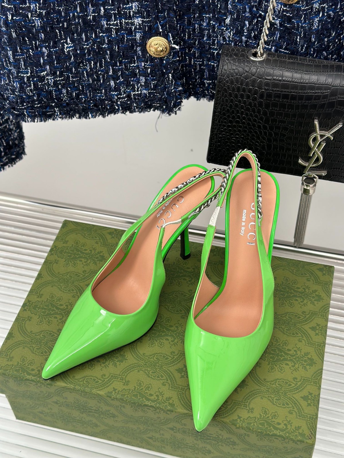 046 37123125 SIZE 35-42