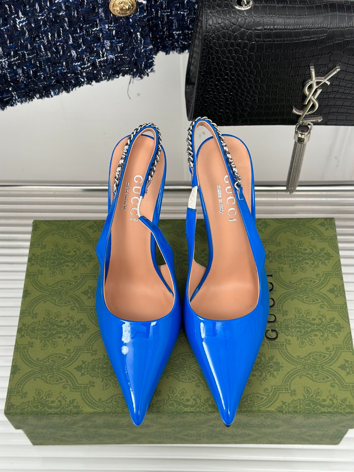 043 37123125 SIZE 35-42