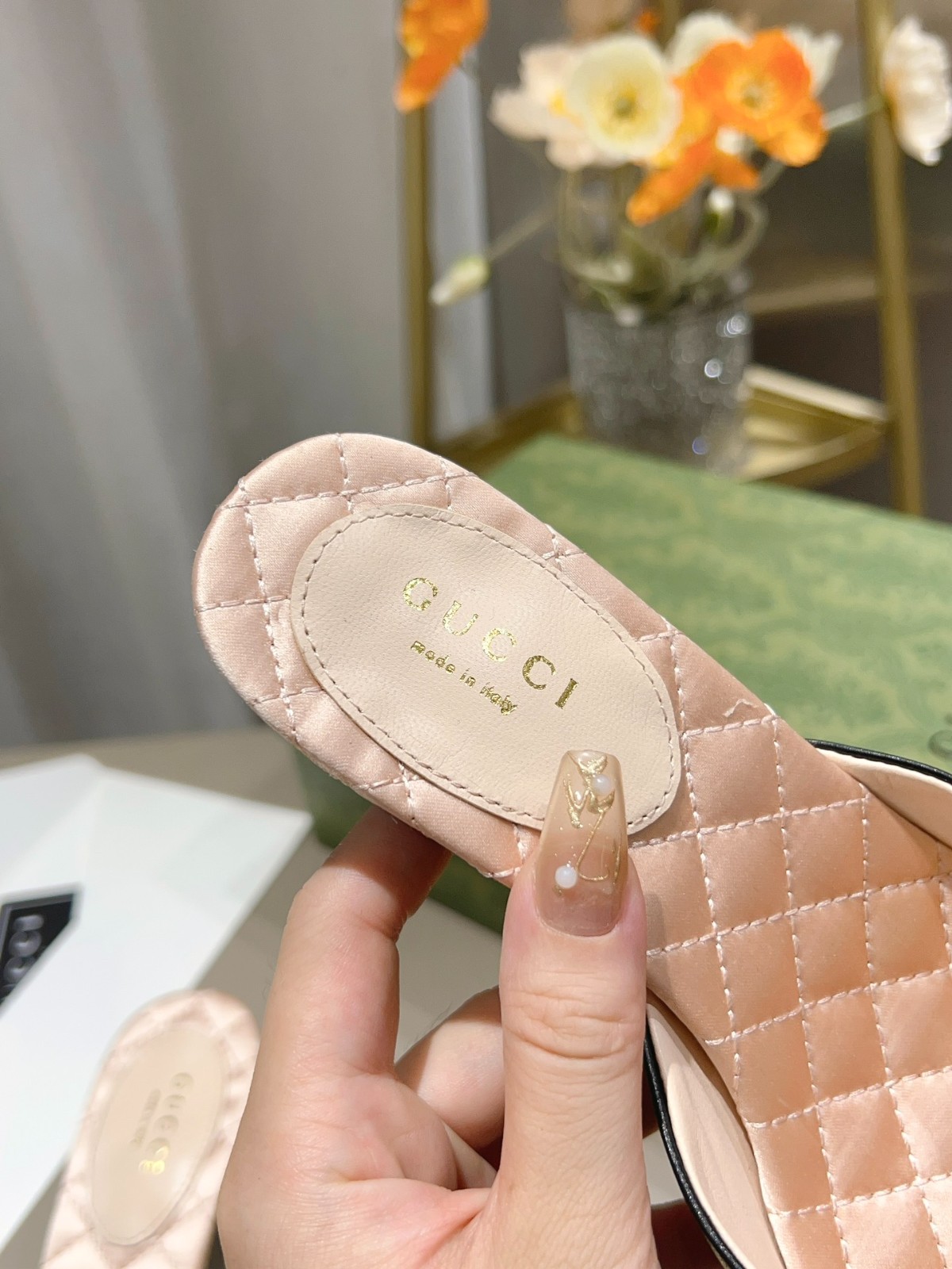 038 33123111 SIZE 35-41