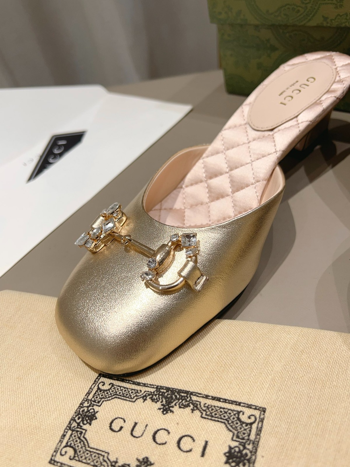 035 33123111 SIZE 35-41