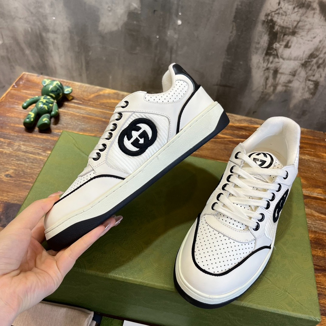 037 33123111 SIZE 35-46