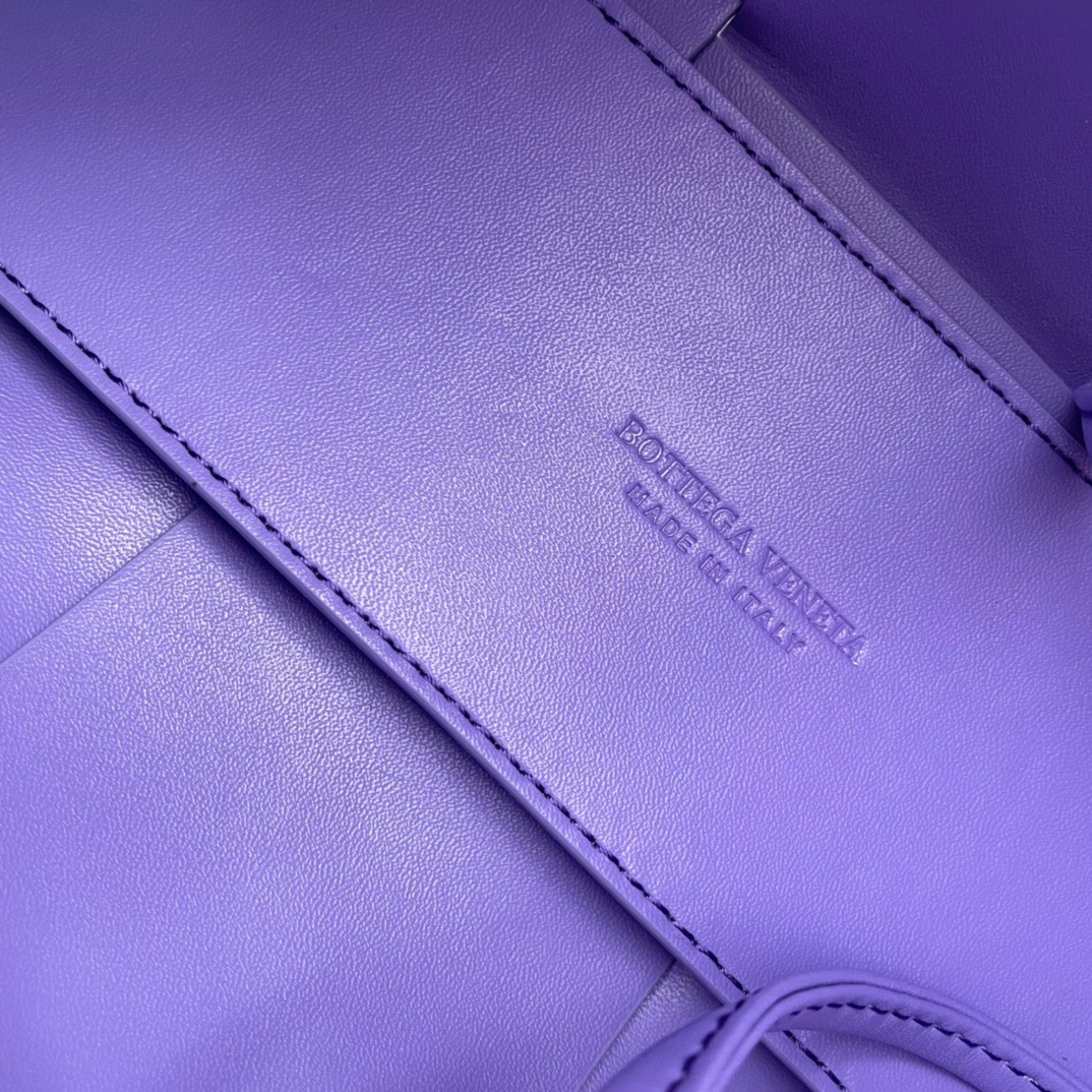 094 057#212-BV-bags-2023SS