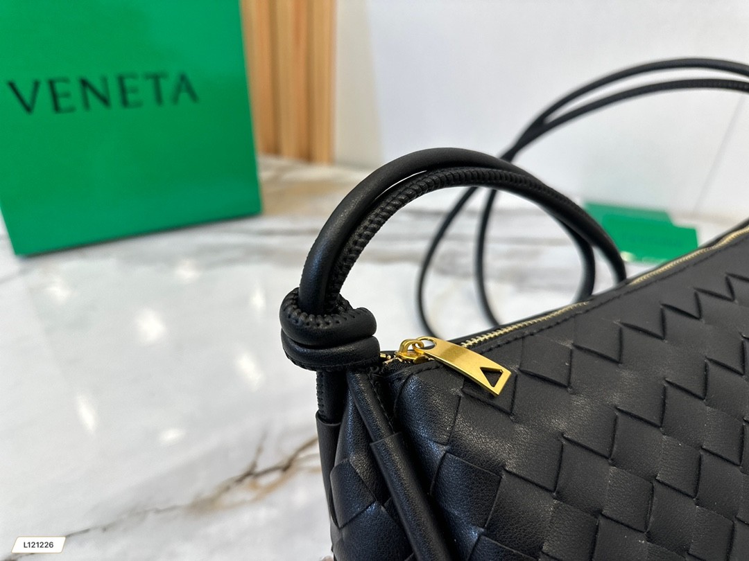 052 015#212-BV-bags-2023SS