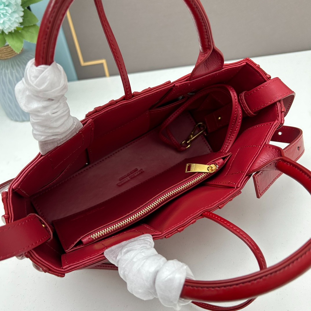021 021#212-BV-bags-02-2023SS