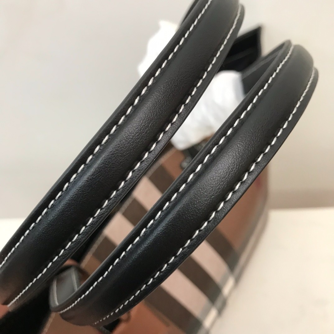 038 48123146 （34 x 14 x 28cm）