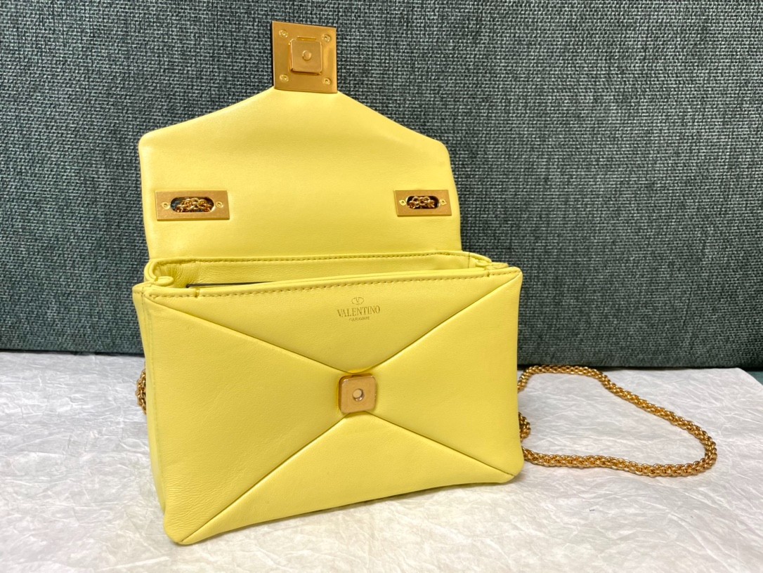 258 80123220 （19x14x11cm）