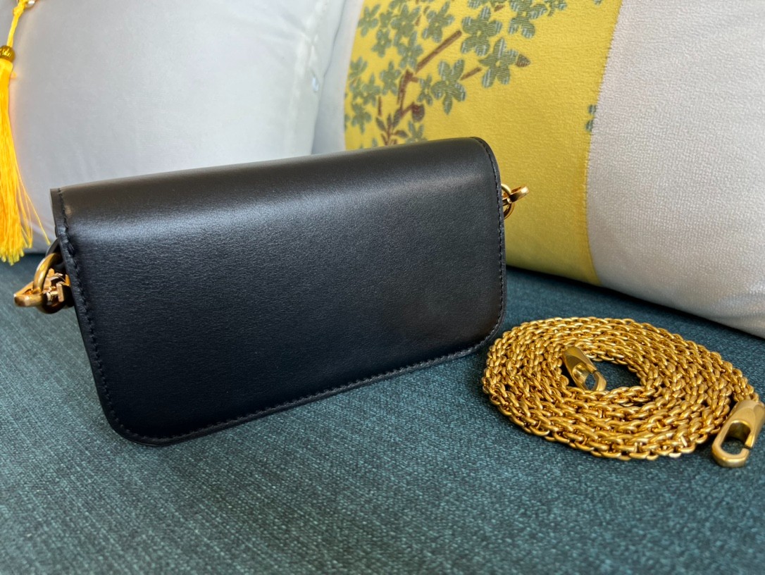 248 66123187 （20 x  11 x 5 cm）