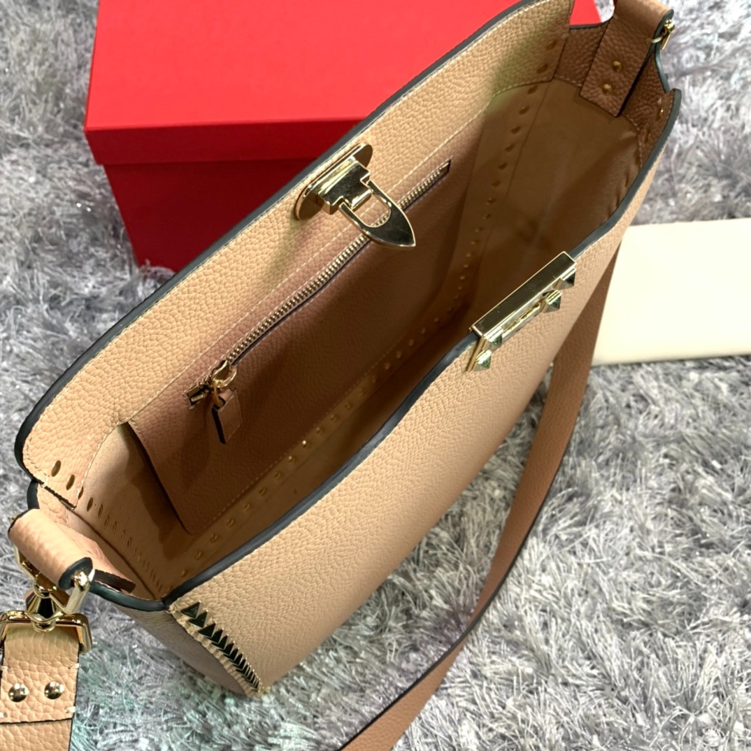 201 58123169 (31×8×30cm)