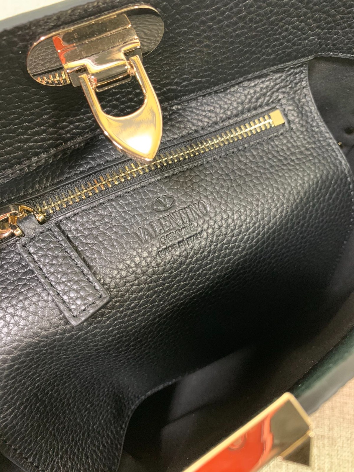 193 58123169 (27×7×25 cm)