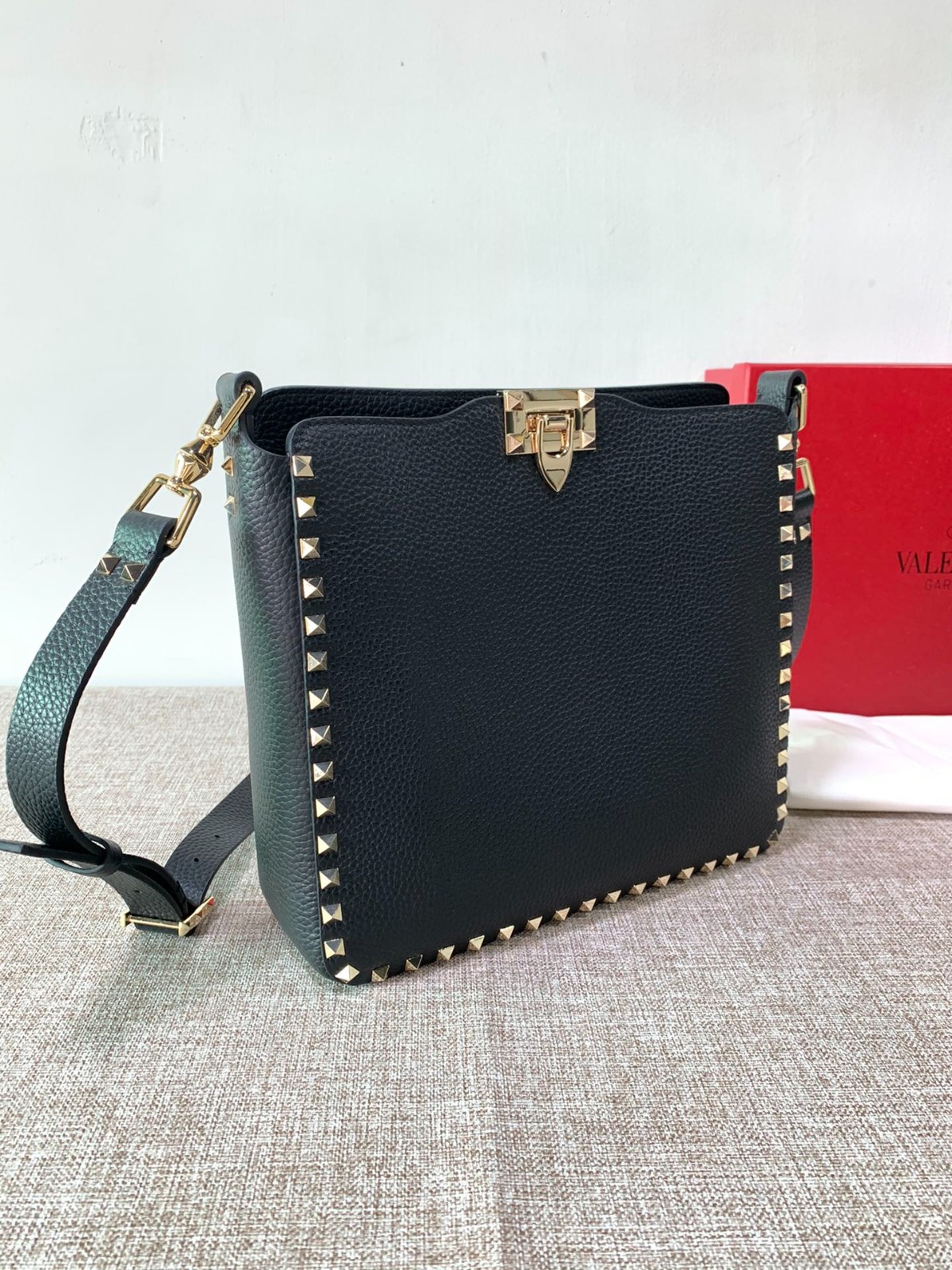 193 58123169 (27×7×25 cm)
