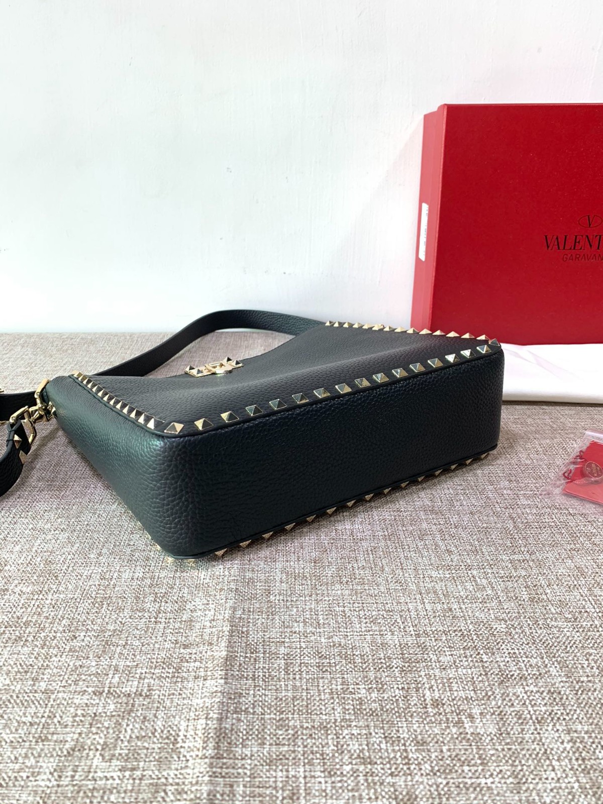 193 58123169 (27×7×25 cm)