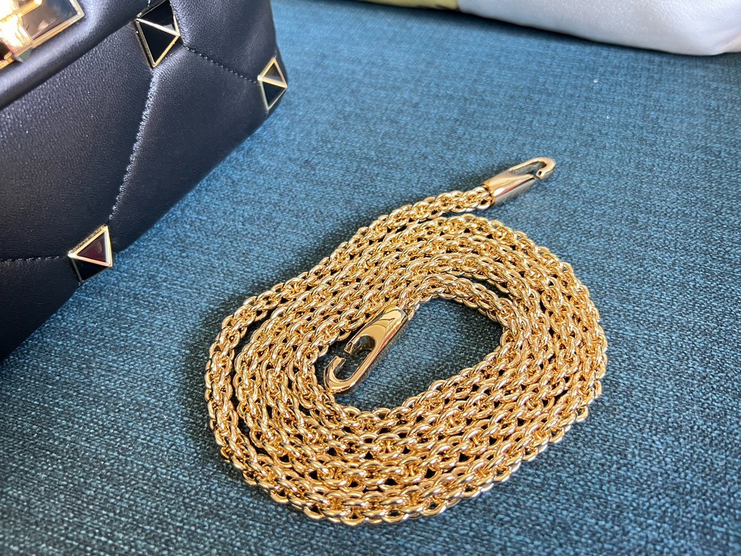 125 79123217（30x  20x  12cm）
