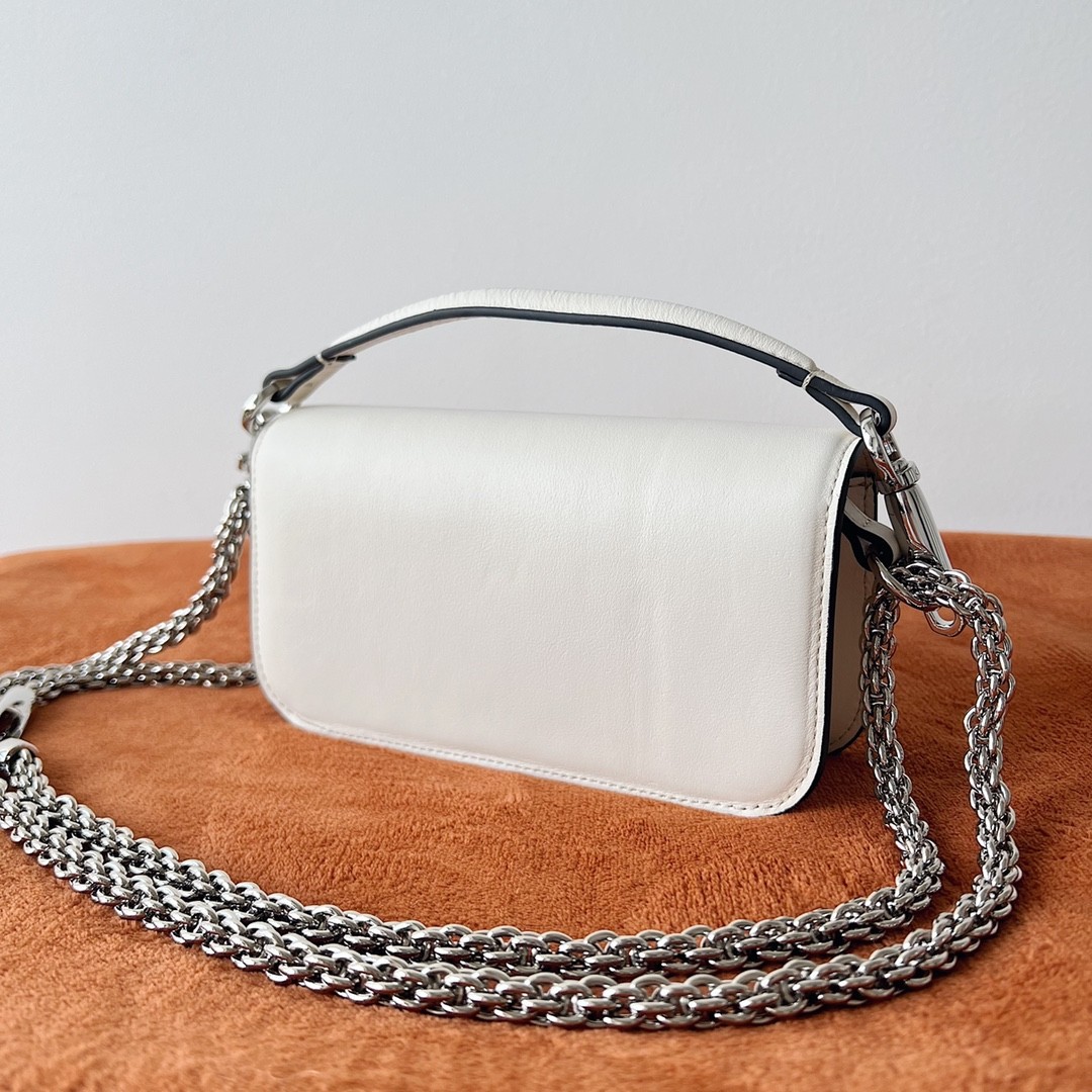 072 66123187 （20×11×5cm）