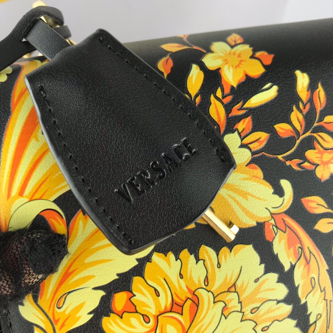 154 111#219-Versace-Bags-2023SS