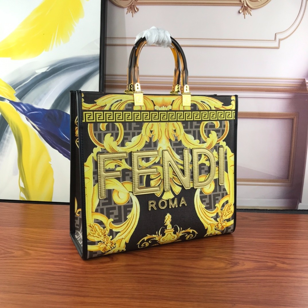 147 104#219-Versace-Bags-2023SS