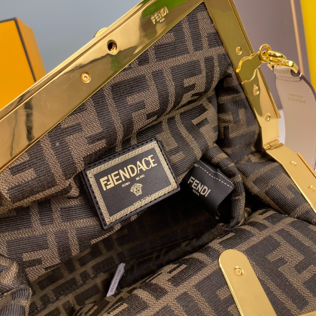 092 049#219-Versace-Bags-2023SS
