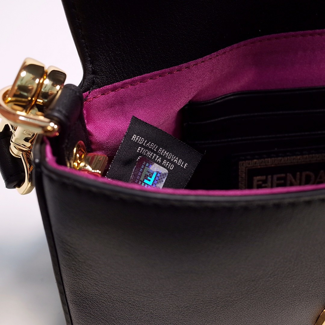 021 021#219-Versace-Bags-02-2023SS