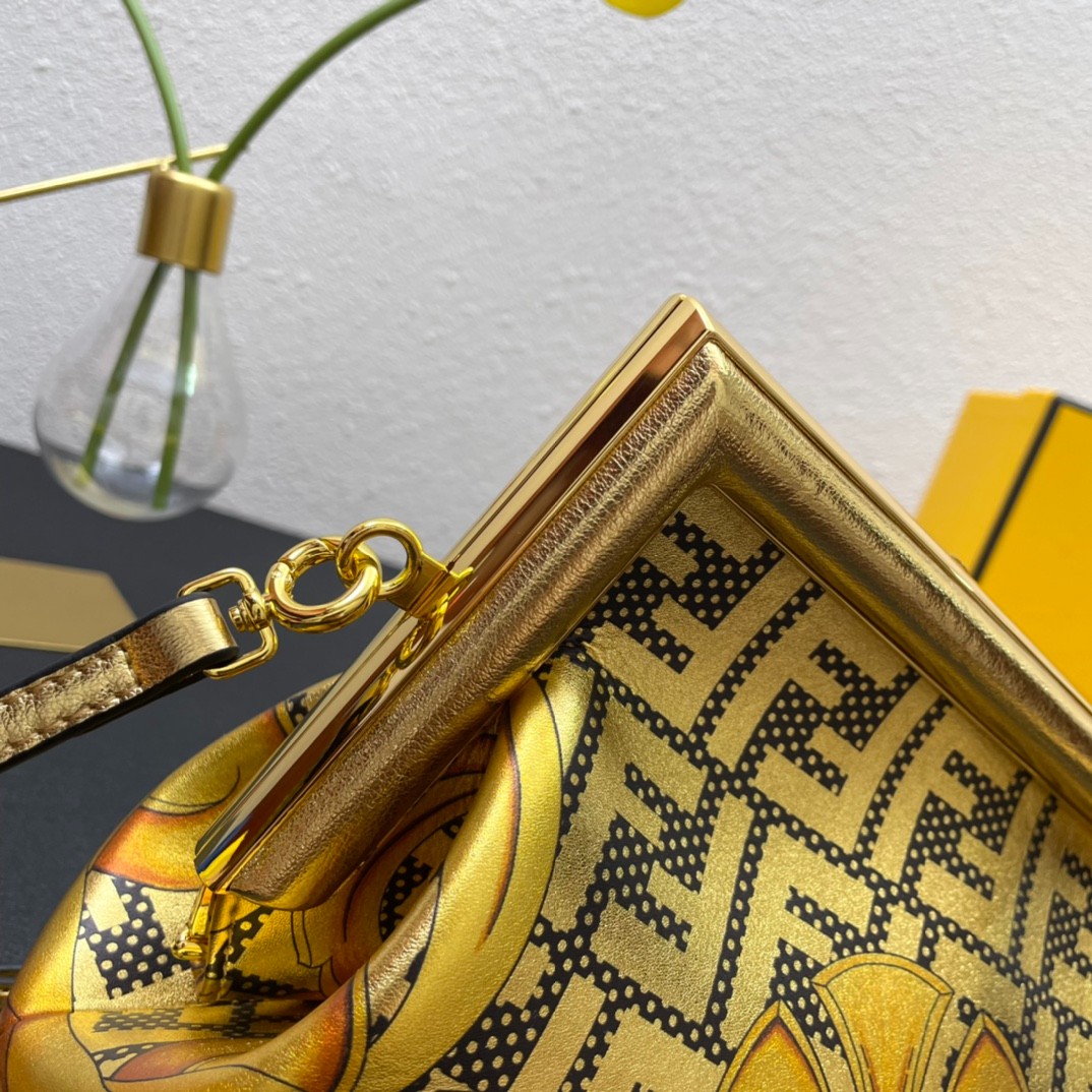 019 019#219-Versace-Bags-02-2023SS