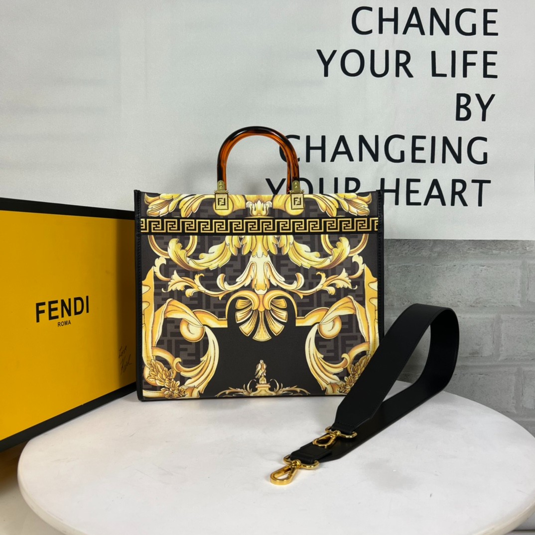 014 014#219-Versace-Bags-02-2023SS