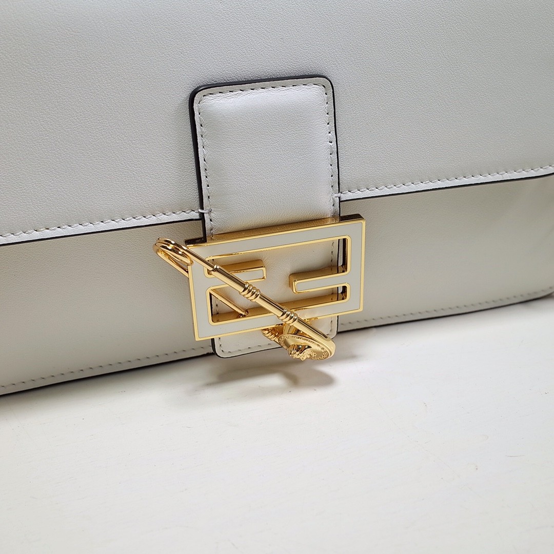 013 013#219-Versace-Bags-02-2023SS