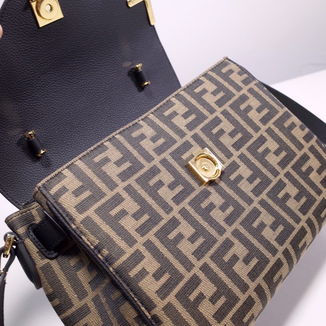 012 012#219-Versace-Bags-02-2023SS