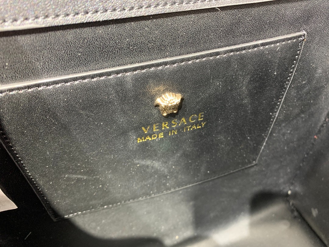 011 011#219-Versace-Bags-02-2023SS